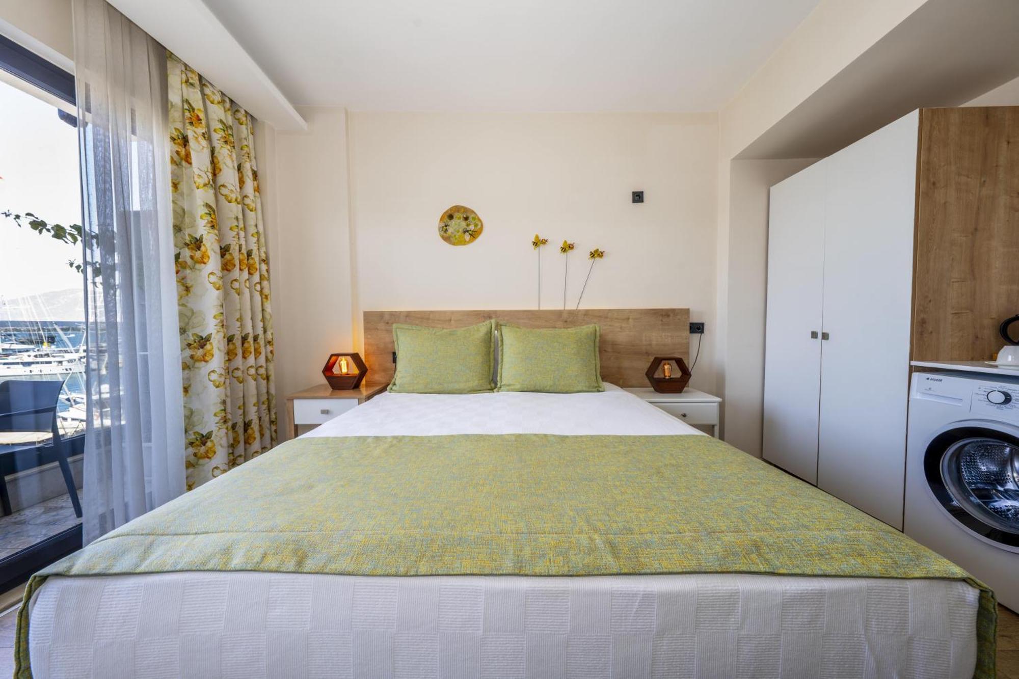 Ece Marina Suit Fethiye Exterior foto